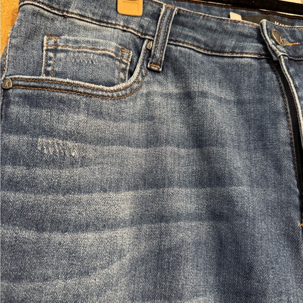 Kut from the Kloth Kelsey Denim Jeans - Picture 6 of 9